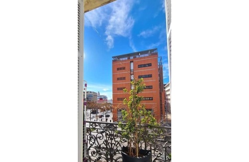 Euromed - La Joliette Apartment | Ateleir place de la Joliette