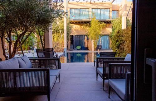 Annakhil Apartment | Atelier Loft Oliver Palm Resort