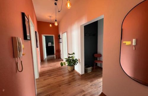 Sonnenberg Apartment | Atelier Noé ROSÉ- Kunstvoll Wohnen - Wunderbares Frühstück möglich - Ruhig und nah am Zentrum -