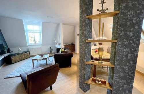 Erfurt Apartment | Atelierwohnung mit Parkblick