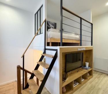 Quartier du chateau Apartment | Athéna