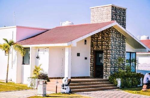 Marhi Hotel | Atharva Greens Club and Resorts