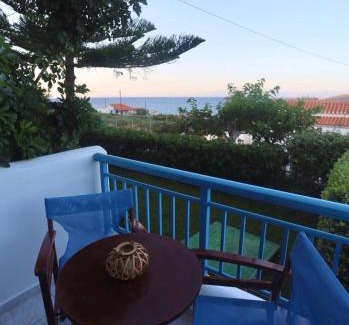 Diakofti Apartment | Athena Kythera