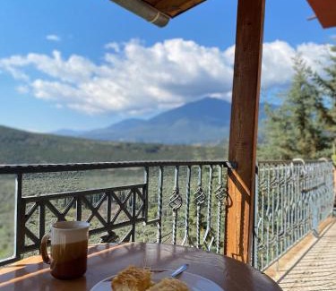Kato Pedina House | Athena’s House