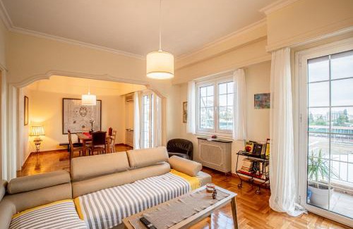 Kypseli Apartment | Athens Cityscape
