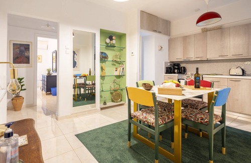 Pangrati Apartment | Athens Escape