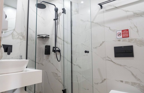 Athens Hotel | Athens Hawks Urban