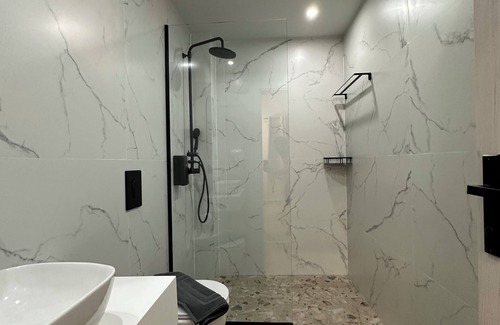 Athens Hotel | Athens Hawks Urban