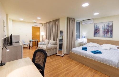Athens City Centre Apartment | Athens Kyniska Studio