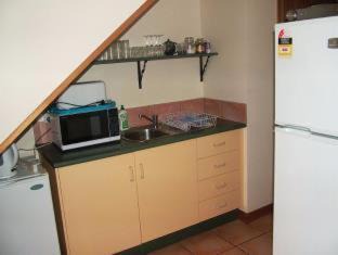 Atherton Bed & Breakfast | Atherton Blue Gum
