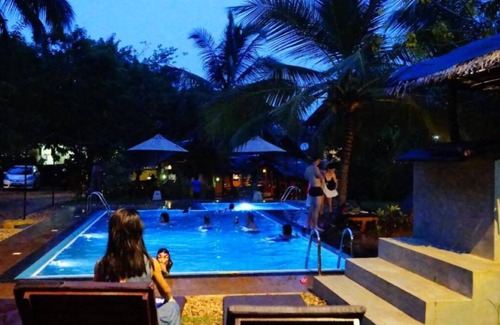 Udawalawa Hotel | Athgira River Camping - Udawalawe - Cozy Tent