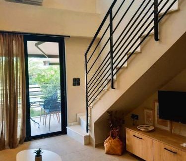 Nikiana Apartment | athilia