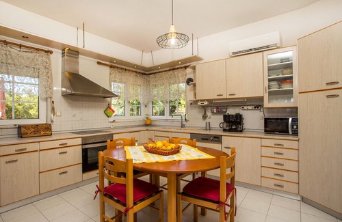 Asgourou Villa | Athina's Pool Villa with Heated Pool