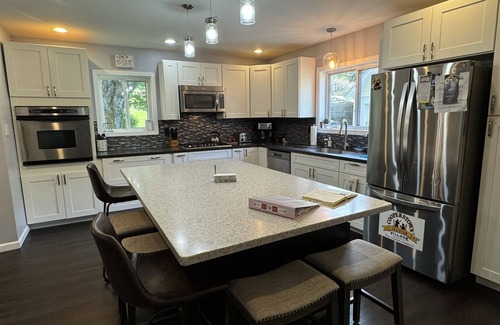 Otego House | Athlete's Place, Home in quiet neighborhood, 5 minute drive to All Star Village