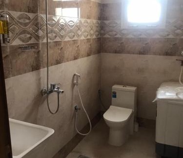 Taqah Apartment | athom 1
