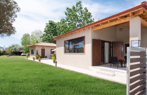 Sikia House | Athos View - Golden Fig Sykia lodge