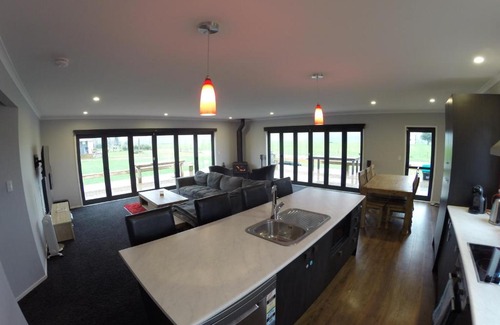 Atiamuri House | Atiamuri Batch