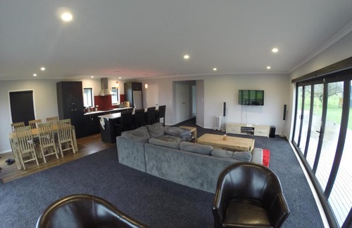 Atiamuri House | Atiamuri Batch
