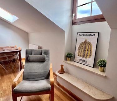 Old Town Apartment | Atico a 100m de la Catedral VUT-LE-830