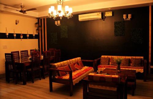 Faridabad Villa | Atithi Stay By Kasa Lusso - Luxury 3 BHK In Faridabad