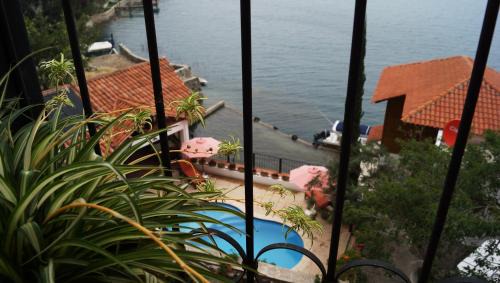 Agua Escondida Hotel | Atitlan Villas