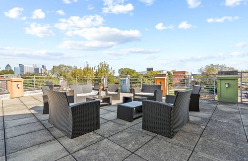 Castleberry Hill Apartment | ATL Downtown Getaway (Ace Palace)