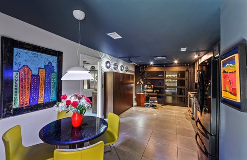 East Point Apartment | Atlanta's premier short term self-contained residence close to everything