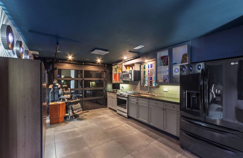 East Point Apartment | Atlanta's premier short term self-contained residence close to everything