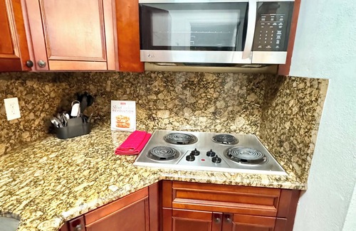 Delray Beach Apartment | Atlantic Ave Home away from Home
