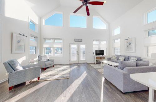 Montego Bay House | Atlantic Blvd 13314