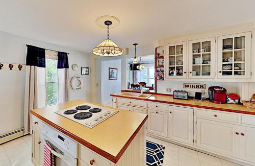 Boothbay Harbor House | Atlantic Gardens