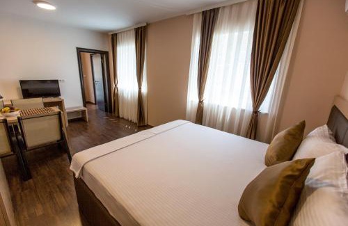 Dobra Voda Apartment | Atlantic Hotel