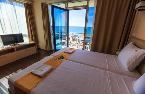 Dobra Voda Apartment | Atlantic Hotel
