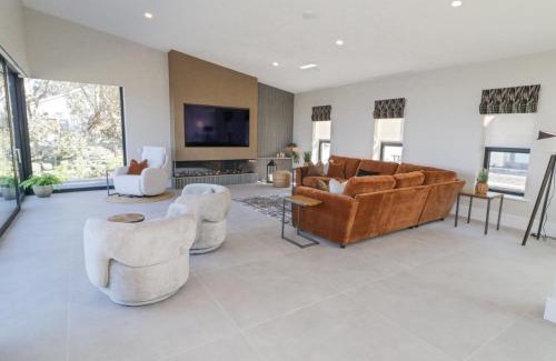 Donegal House | Atlantic Sea Breeze