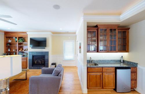 Sandbridge House | Atlantic Villa Fran-to-Sea