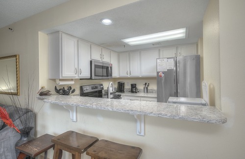 Myrtle Beach Condo | Atlantica Resort II 653 Fantastic 2 Bedroom Ocean Front Condo with Indoor Outdoor Pools, Hot Tub, Lazy River and Kiddie Pool