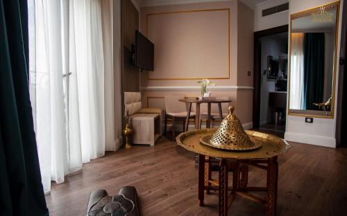 Algiers Hotel | Atlantis Alger