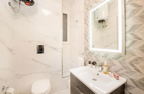 Marsalforn Apartment | Atlantis Holiday Suites