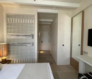 Naousa Hotel | Atlantis Hotel