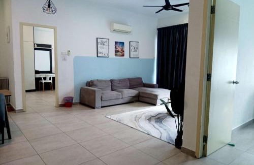 Malacca City Apartment | Atlantis Two Bedroom 4 - 10 pax