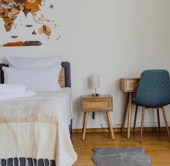 Dinslaken Apartment | ATLAS Apartment Dinslaken, 3 Zimmer, Zentrum, Nähe Bahnhof, Balkon