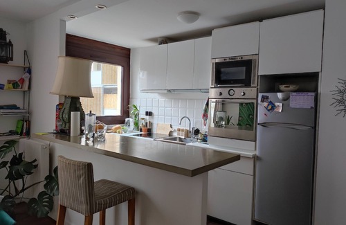 Saint-Ouen Apartment | Atmosphère at Saint Ouen