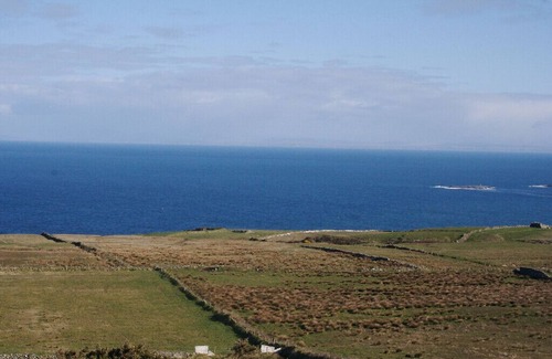 Doolin House | Atop the Cliffs of Moher, with Ocean Views, Aran Island (Eircode V95 A5F9)