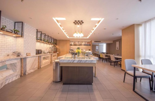 Xincheng District Hotel | Atour Hotel Hohhot Drum Tower Manduhai