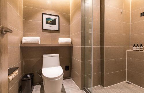 Chengyang Hotel | Atour Hotel Qingdao Airport Chengyang Wanxianghui