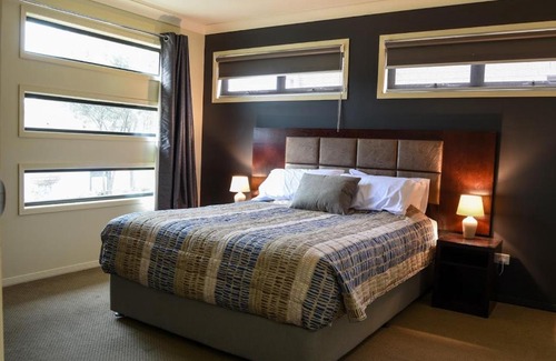 Stanthorpe Apartment | Atricom