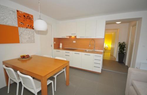 Siska District Apartment | Atrium flat in the Villa