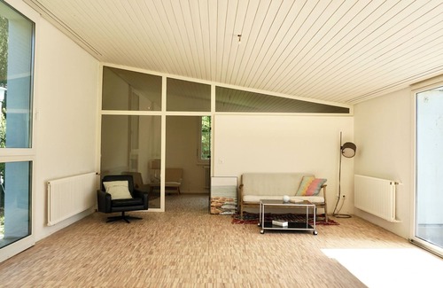 Uetliberg House | Atrium-Haus mit Garten, 5 Betten und Parkplatz (15 Minuten von Zürich entfernt)