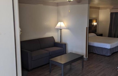 Fort Stockton Hotel | Atrium Inn