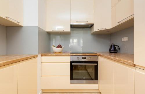 Ursus Apartment | Atrium Ursus Warsaw Apartments by Noclegi Renters